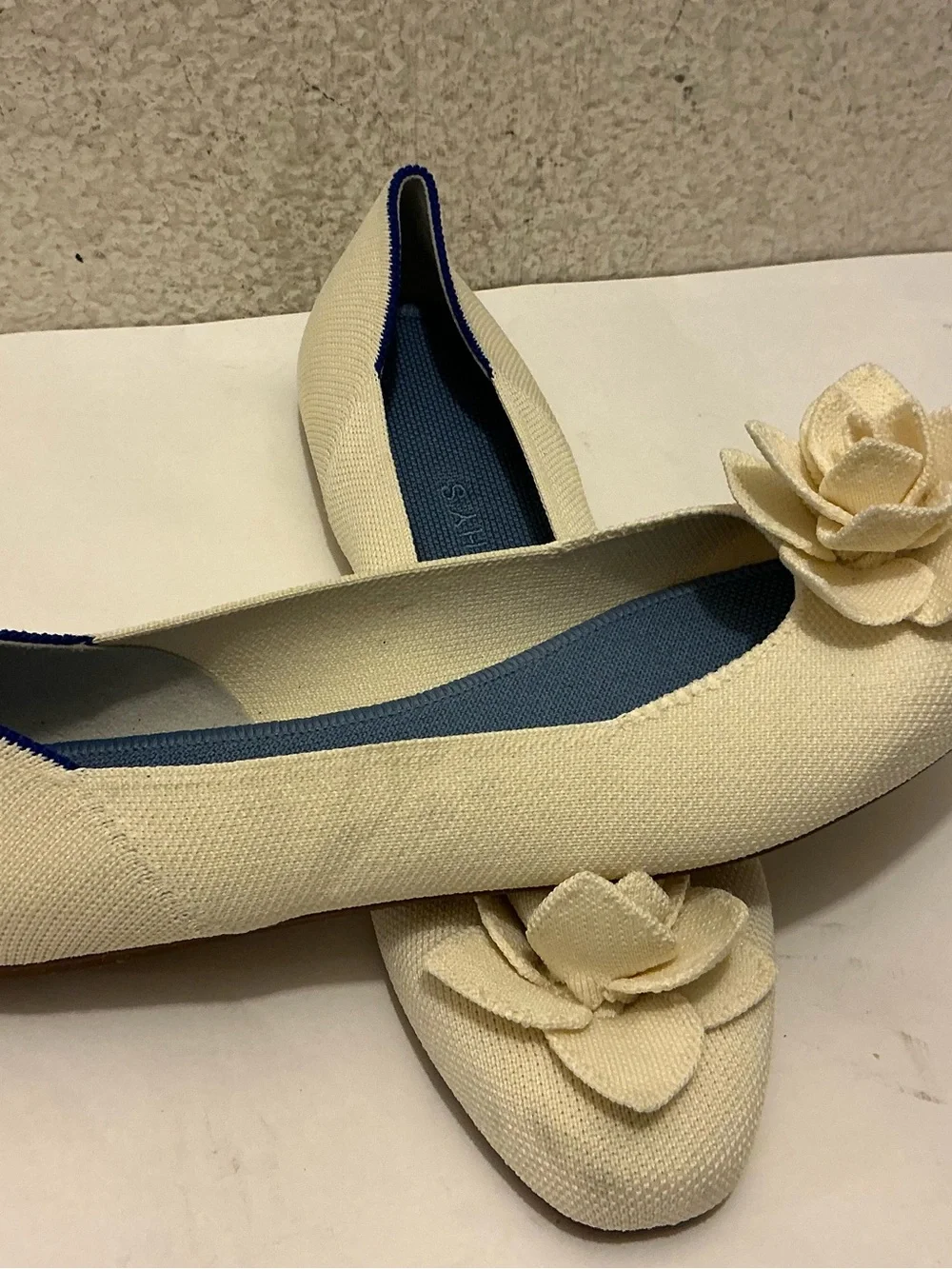 Rothy's the flat Cream Floral Canvas Ballet Flats size 10.5